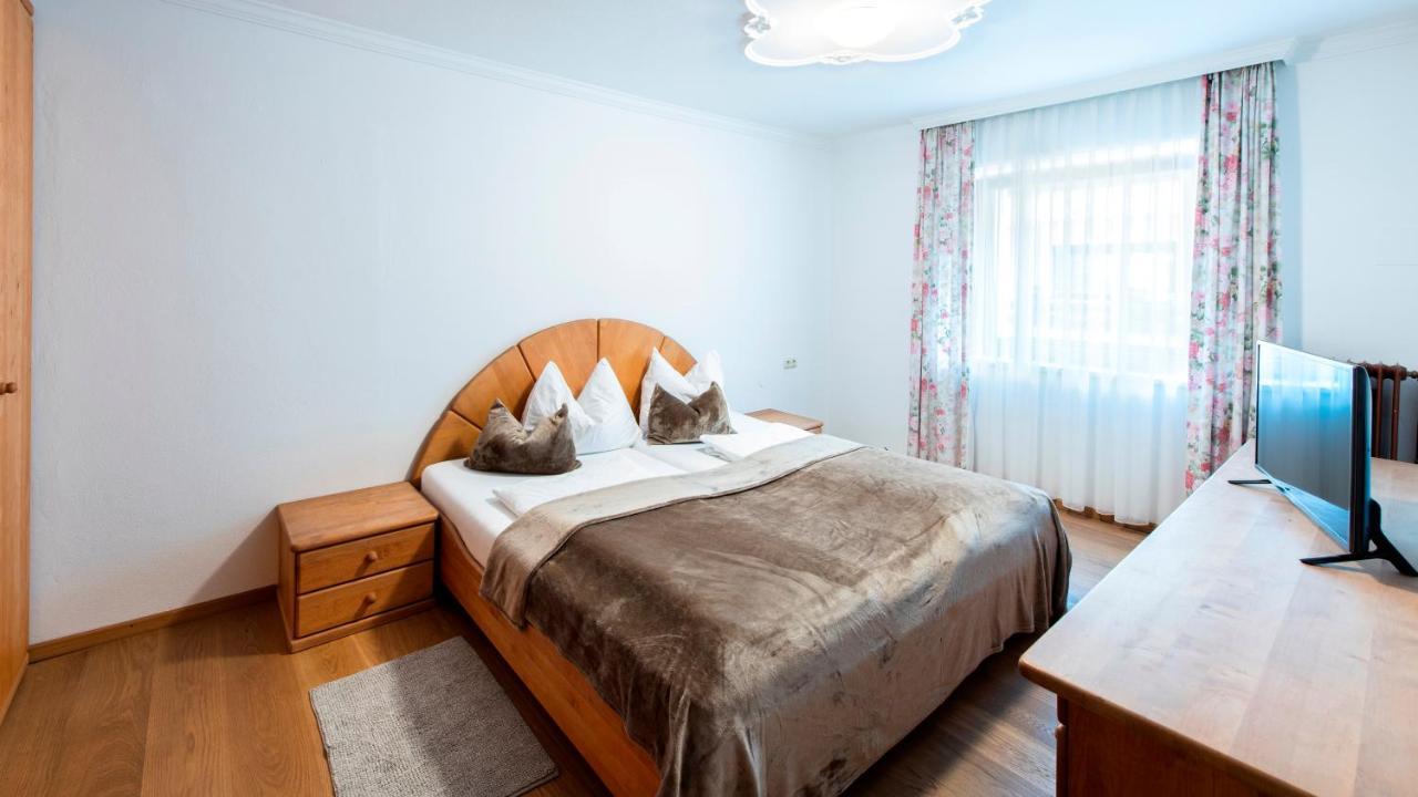 Manni Home - Rooms & Apartments ไมย์อาโฮเฟิน ภายนอก รูปภาพ