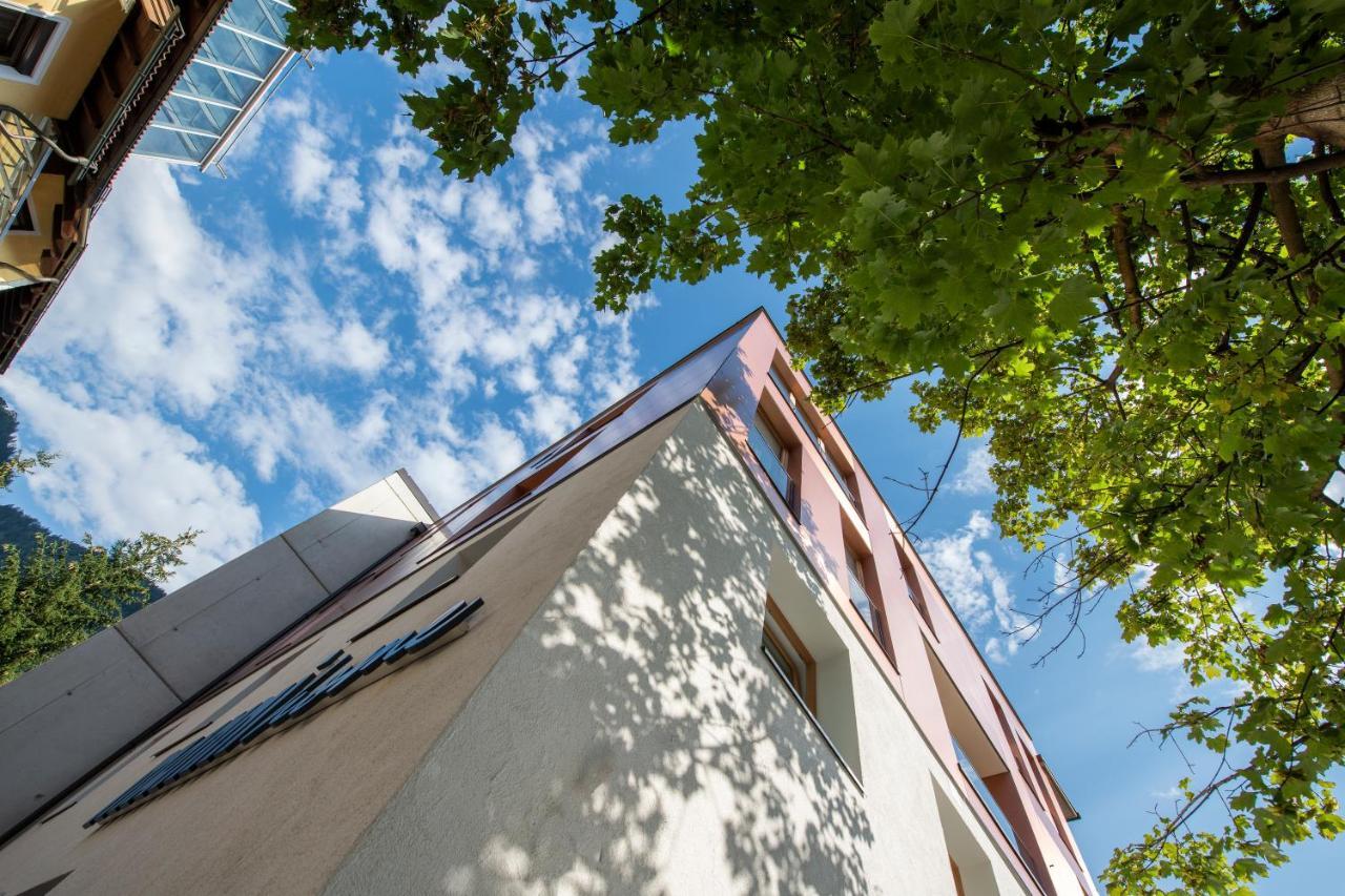 Manni Home - Rooms & Apartments ไมย์อาโฮเฟิน ภายนอก รูปภาพ